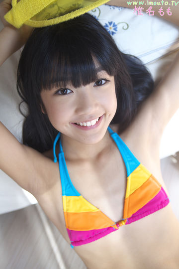  Momo Shiina 椎名もも